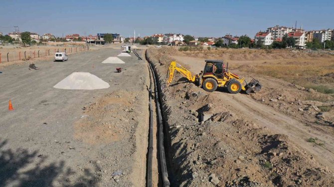 Başkan Altay: “Bir Yılda 402,5 Kilometre Su Şebekesi Yaptık”