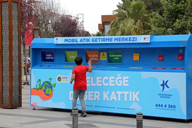 Küçükçekmece’de 3 Yılda 75 Bin Ton Atık Geri Dönüşüme Kazandırıldı