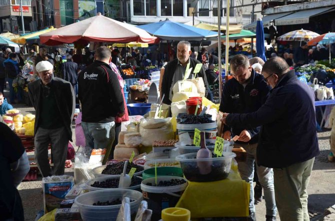 Ordu’da Semt Pazarlarında Yoğunluk