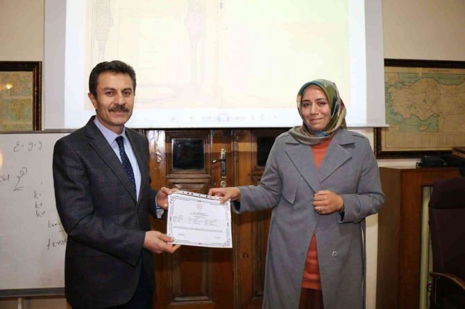 Osmanlıca’ya İlgi Artıyor