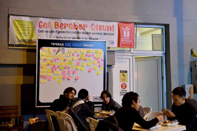Sabah Çorbası Ve Yemek Desteğine Dönem Tatili Arası