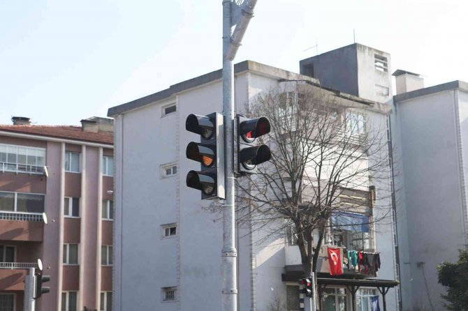 Yeni Serdivan Kavşağı Tamamlanarak Hizmete Açıldı