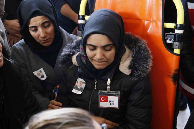 Otobüs Kazasında Şehit Olan Yasin Eroğlu, Son Yolculuğuna Uğurlandı