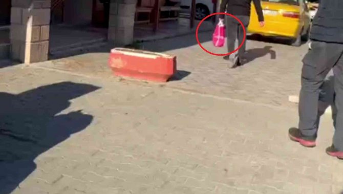 Elinde Taşıdığı Poşette 2 Kilo Metamfetamin Çıktı