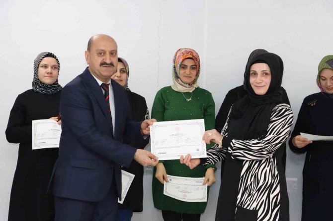 Emine Erdoğan Başlatmıştı, İlk Belgeler Verildi