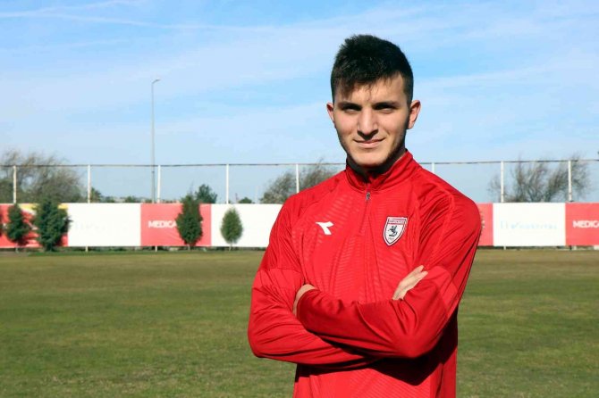 Yunus Emre Çift, Gözüne Premier Lig’i Kestirdi