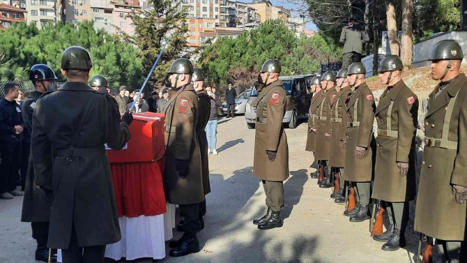 Emekli Korgeneral Hasan Kundakçı Toprağa Verildi