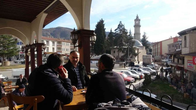 Tokat’ta Bir Tarafta Bahar Havası, Bir Tarafta Kış