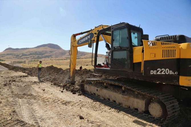 Vaski̇ 2022 Yılında 13 İlçeye 173 Milyon Tl’lik Alt Yapı Yatırım Yaptı