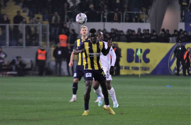 Ziraat Türkiye Kupası: Mke Ankaragücü: 1 - Beşiktaş: 0 (İ̇lk Yarı)