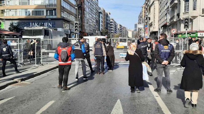Hrant Dink Ölümünün 16’ncı Yılında Kabri Başında Anıldı