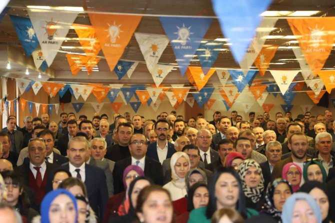 Özhaseki’den 6’lı Masa Çıkışı: “Bunlar Koalisyon Vaat Ediyorlar, 7’li Koalisyon, 7’li Kaos, 7’li Kavga Vaat Ediyorlar”