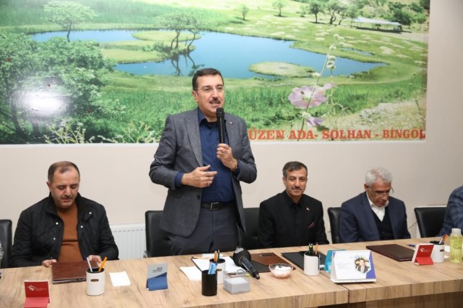 Başkan Güder: “Battalgazi’deki Hizmet Maratonumuz Sürecek”