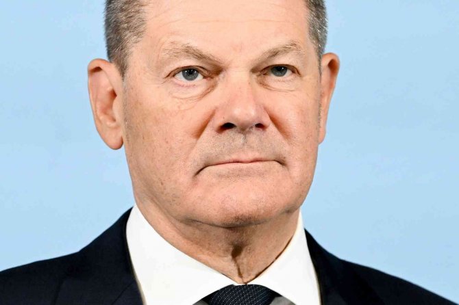 Almanya’dan Ukrayna’ya Tank Şartı: "Scholz, Abd’yi Bekliyor"