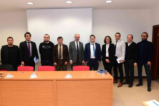 İ̇i̇bf’den “Tavsiyelerin Davranış Üzerindeki Etkisi” Semineri