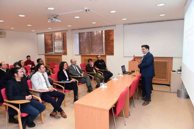 İ̇i̇bf’den “Tavsiyelerin Davranış Üzerindeki Etkisi” Semineri