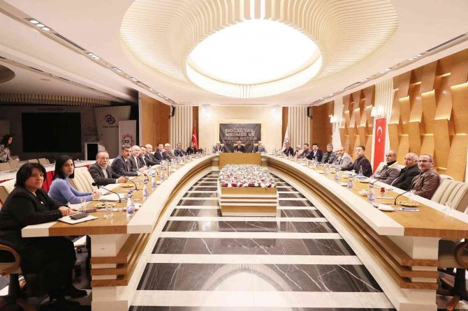 Ato Başkanı Baran: "Mesleki Eğitim, Doğal Taş Sektörünün Katma Değerli İhracatını Artırır"