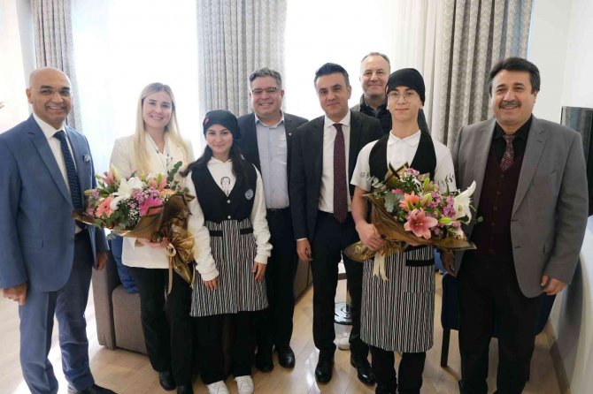 Corendon Hotels & Resorts’den Eğitime Katkı