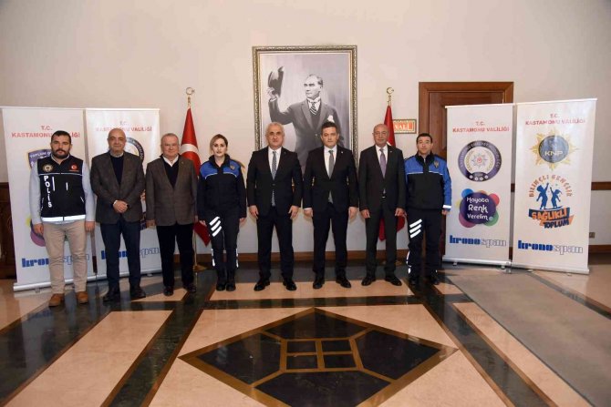 Bu Projeyle 25 Bin Öğrenci Uyuşturucu Maddeden Uzak Tutulacak