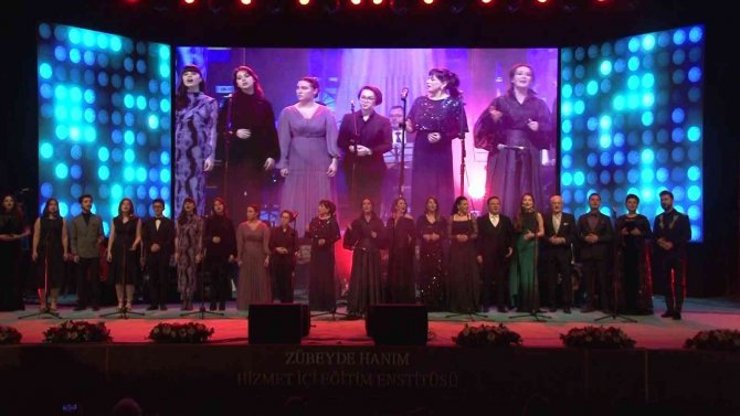 Usta Sanatçılar Ve Öğrencilerden Kadroya Geçecek Sözleşmeli Öğretmenlere Müzik Ziyafeti