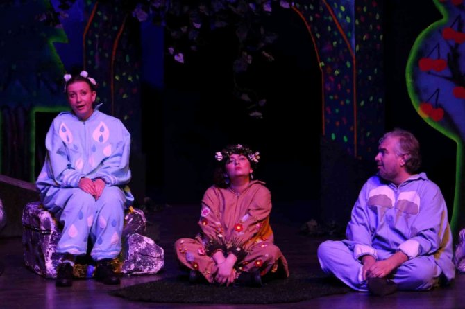 Büyükşehir’den Çocuklara Karne Sürprizi