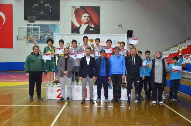 Aydın’da Masa Tenisi İl Birincileri Belli Oldu