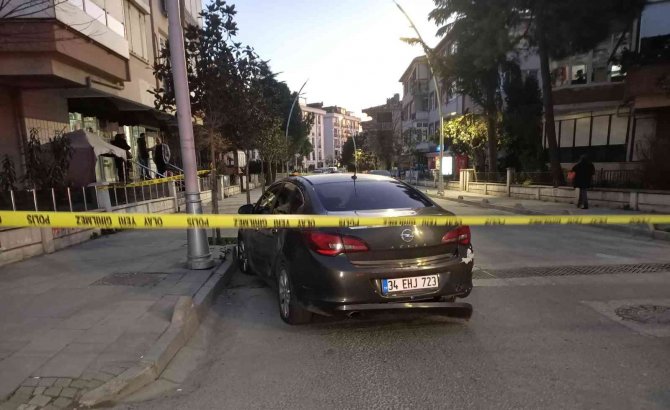 Büyükçekmece’de Nefes Kesen Kovalamacada Aranan 4 Kişi Yakalandı