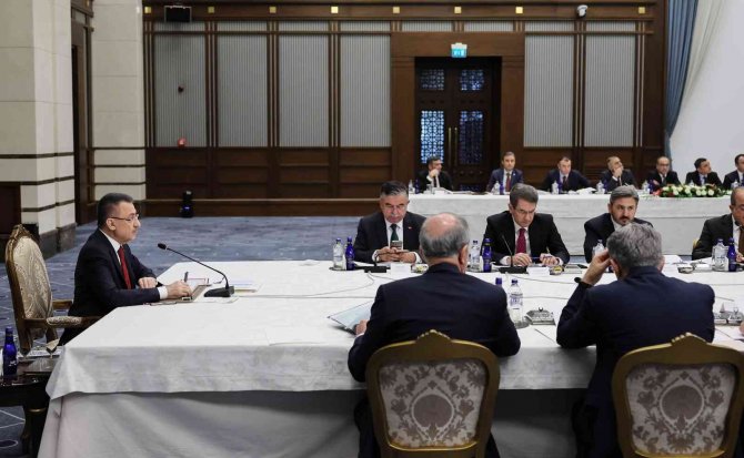 Cumhurbaşkanı Yardımcısı Oktay, Msb’nin Düzenleme İhtiyaçlarına Yönelik Toplantıya Başkanlık Etti