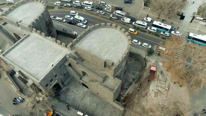 Unesco Listesindeki İhtişamlı Surların Çalışmaları Bir Bir Tamamlanıyor