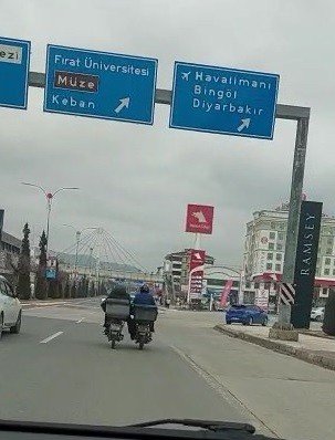 Elazığ’da Kuryelerin Tehlikeli Yolculuğu