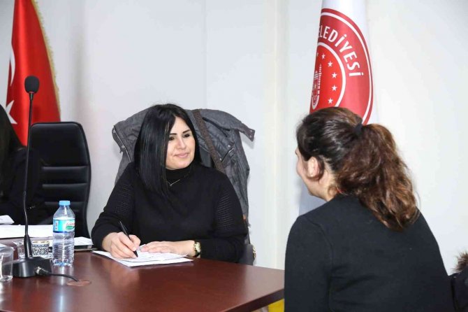 Gürsu Belediyesi 2 Bin 500 Kişiyi İş Sahibi Yaptı