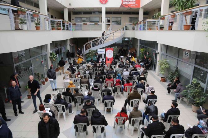 Gürsu Belediyesi 2 Bin 500 Kişiyi İş Sahibi Yaptı