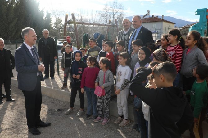 Huzur Mahallesinde 2 Yeni Park Hizmete Girdi
