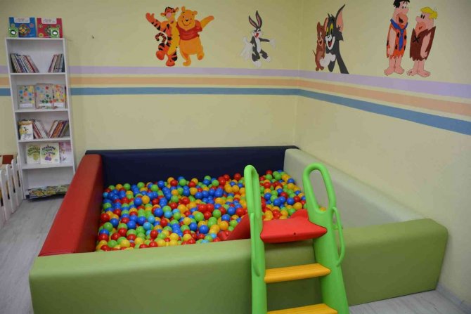 Dereyalak İ̇lkokulu Köy Yaşam Merkezi Etkinlik Sınıfı Öğrencilerin Hizmetine Sunuldu