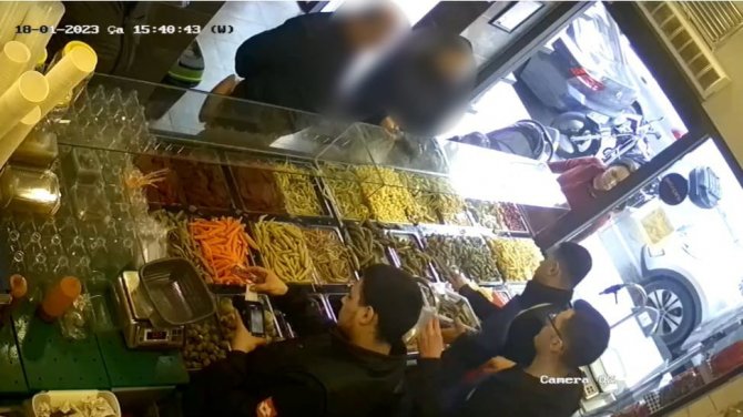 Turşu Hırsızı Kamerada