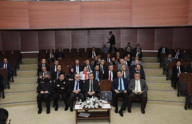 2023 Yılı İ̇lk İ̇l Koordinasyon Kurulu Toplantısı Vali Çiçek Başkanlığında Gerçekleştirildi