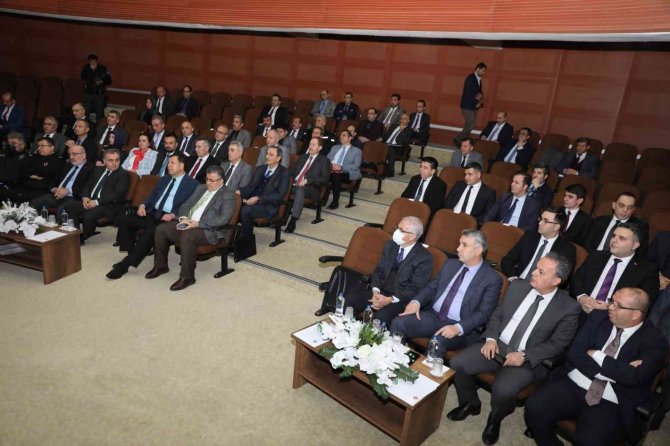 2023 Yılı İ̇lk İ̇l Koordinasyon Kurulu Toplantısı Vali Çiçek Başkanlığında Gerçekleştirildi