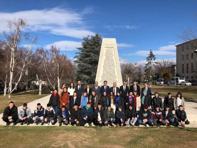 Milletvekili Güneş Öğrencileri Tbmm’de Gezdirdi