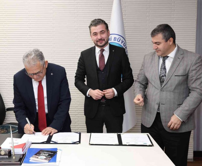 Büyükşehir Kaymek’ten Türkiye’de Bir İlk: Eczacı Asistanlığı Kursu