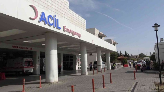 İ̇ş Merkezinin 3. Katından Düşen Yaşlı Adam Hayatını Kaybetti