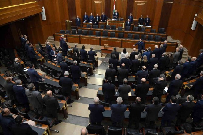 Lübnan’da Cumhurbaşkanı 11’inci Turda Da Seçilemedi