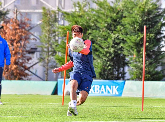 Başakşehir, Kasımpaşa Maçı Hazırlıklarına Başladı