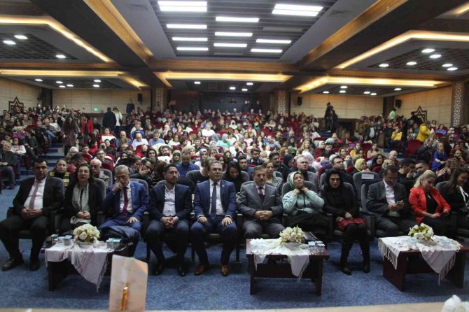 Şehzadeler Hem Tsm Korosu, Seyircilere Unutulmaz Bir Gece Yaşattı