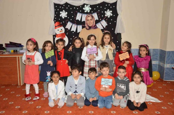 Fatih Camii 4-6 Yaş Kur’an Kursu Öğrencileri Karne Heyecanı Yaşadı