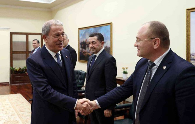 Bakan Akar, Gürcistan Heyetini Kabul Etti