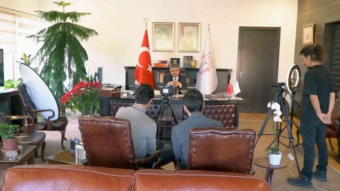 Öğrenciler Sordu, Rektör Kaçar Cevapladı