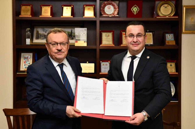 Mustafakemalpaşa Tıbbi Aromatik Demostrasyon Protokolü Yenilendi