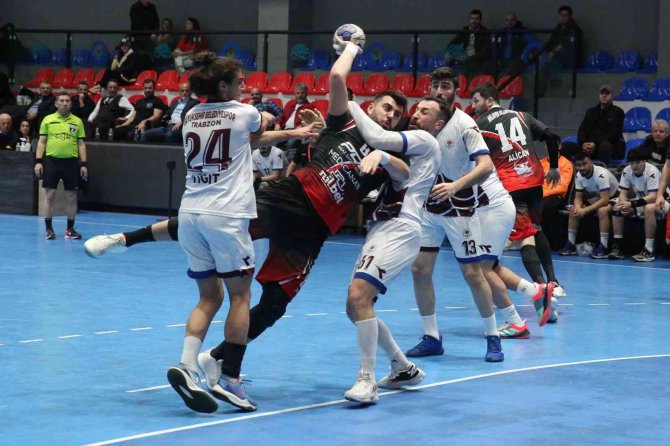 Nilüfer Belediyespor’dan Bol Gollü Galibiyet