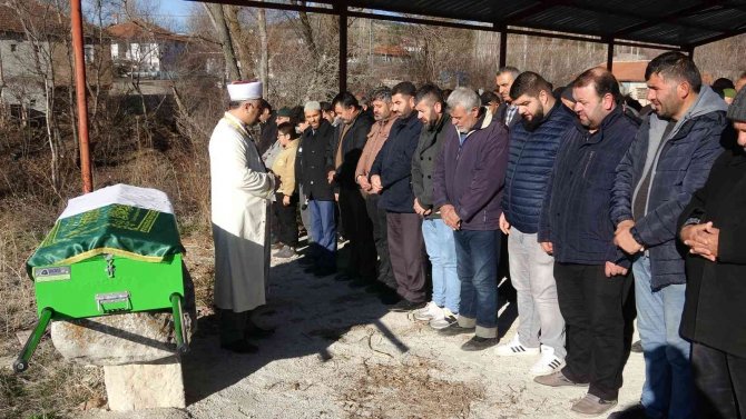 Çok İstediği Kutsal Toprakları Gördü, Dönüş Yolunda Uçakta Kalbi Durdu