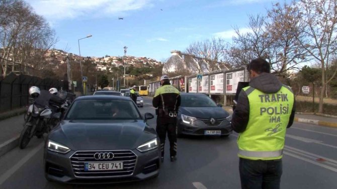 İ̇stanbul’da Dron Destekli Trafik Denetimi